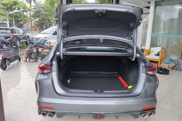 Used GAC Trumpchi EMPOW 2023 270T DCT J11 Version