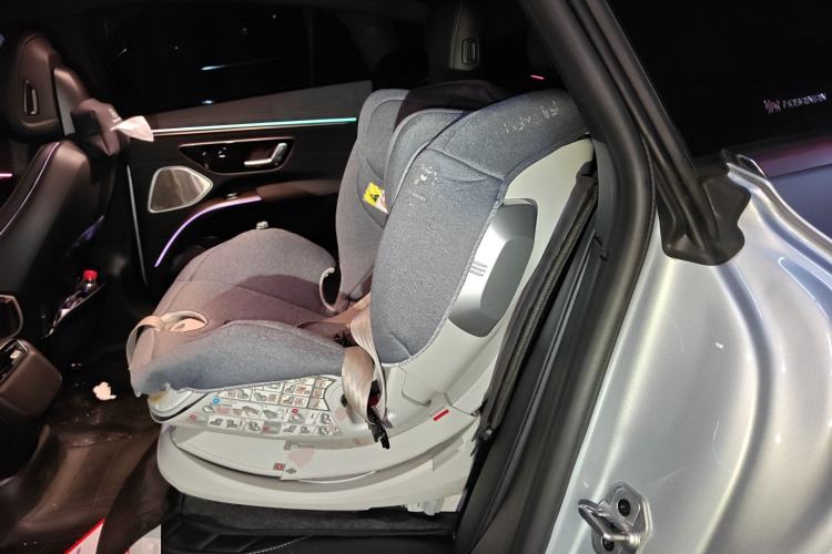 Used Mercedes-Benz EQS 2022 Updated Version 450+ Pioneer Edition Left Rear Seat