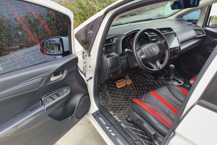 Used Honda Fit 2018 1.5L CVT Comfort Sunroof Version
