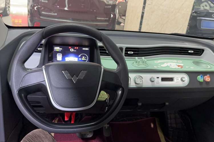 Used Wuling Hongguang MINIEV 2022 Macaron Premium Model – Lithium Iron Phosphate