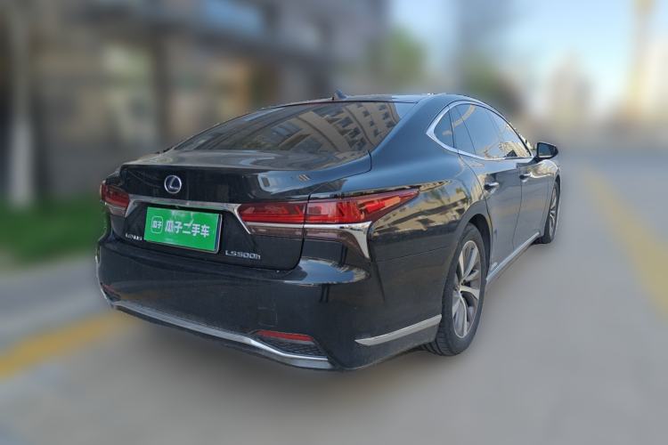 Used Lexus LS 2020 500h Excellence Edition China VI standard Rear Right 45 Deg