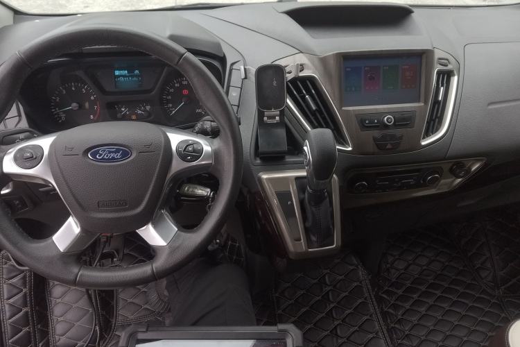 Used Ford Tourneo Custom 2020 2.0T Automatic Elite Edition China VI Standard
