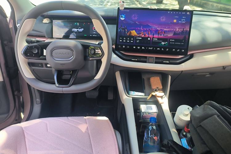 Used Lynk & Co 06 EM-P 2023 EM-P 126 Long-Range Halo