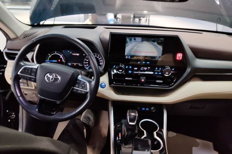 Used Toyota Highlander 2022 Dual-Engine 2.5L Two-Wheel Drive Prestige Edition 7-Seater