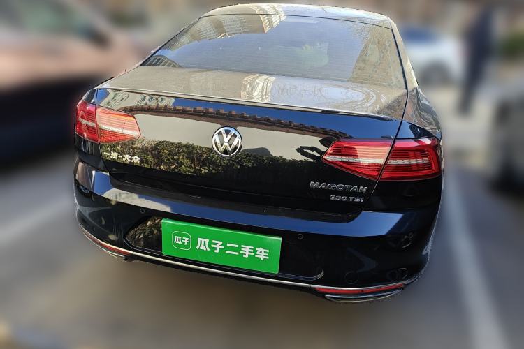 Used Volkswagen Magotan 2017 330TSI DSG Luxury Model
