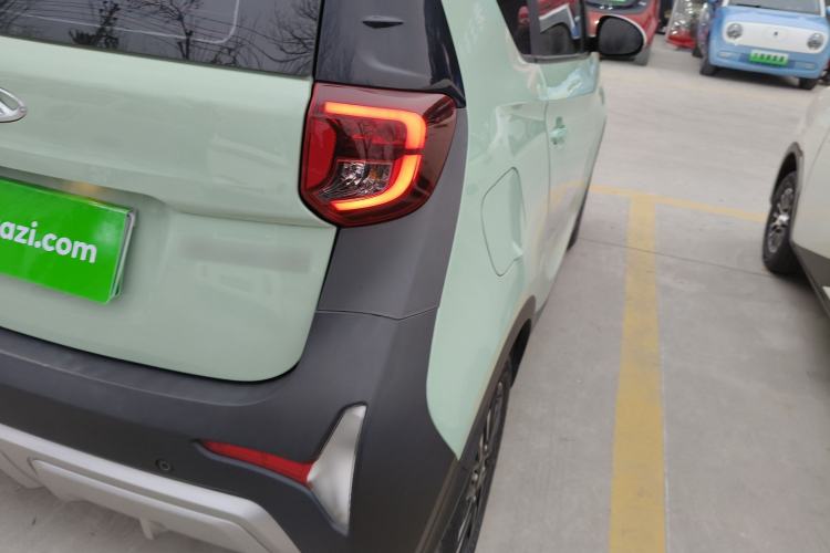 Used Chery Little Ant 2022 Revised Version Sweet Pink Edition Half-Sugar Version Lithium Iron Phosphate 30.7 kWh 30 kW 301 km