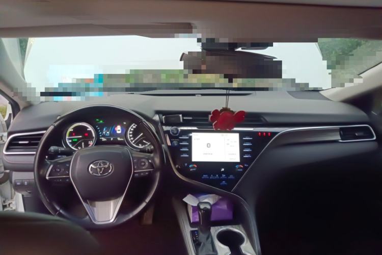 Used Toyota Camry 2018 Dual-Engine 2.5 HG Luxury Edition Center Console