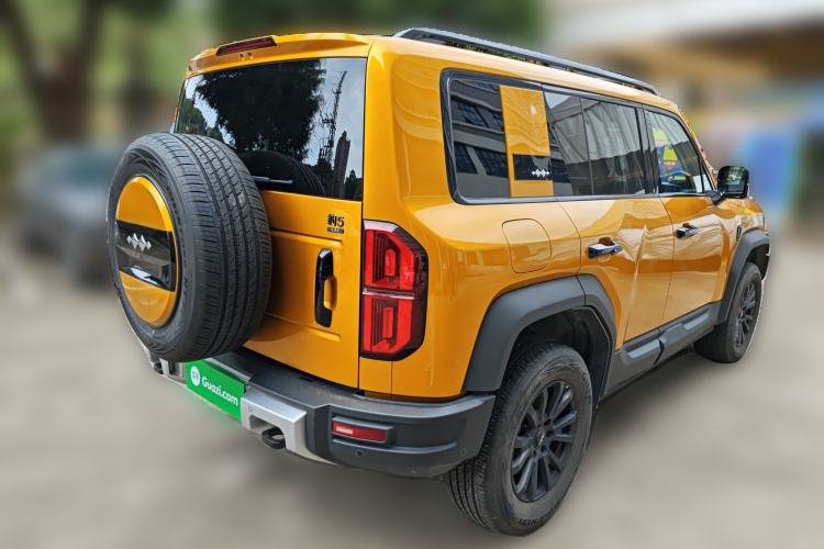 Used Formula Leopard Leopard 5 2023 Navigator Edition