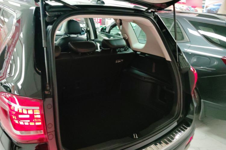 Used Haval H6 2015 Sport Edition 1.5T Automatic Two-Wheel Drive Luxury Model
