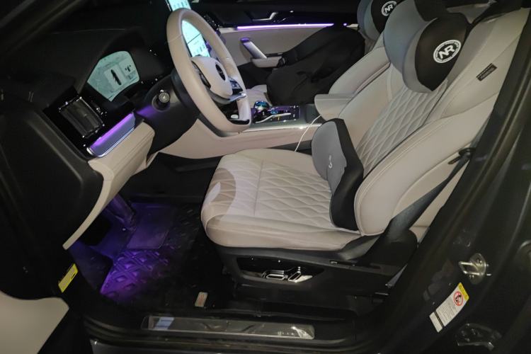 Used BYD Tang New Energy 2024 DM-i Glory Edition 112KM Prestige Model