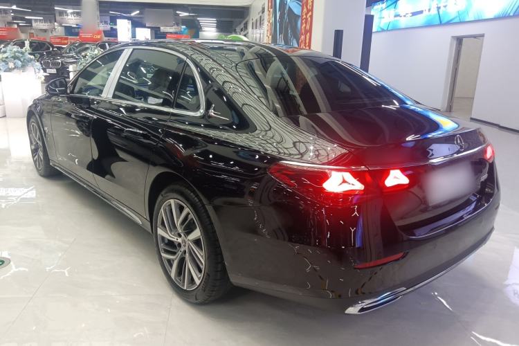 Used Mercedes-Benz E-Class 2025 Facelift E 300 L Fashion Edition