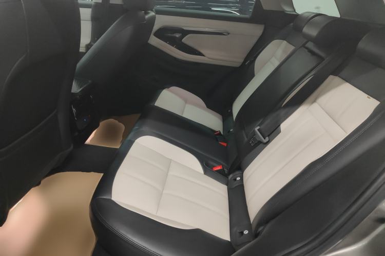 Used Land Rover Range Rover Evoque 2021 Range Rover Velar 249 PS R-Dynamic S Performance Edition
