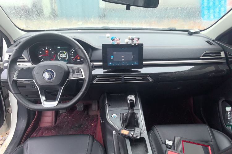 Used BYD Qin 2019 1.5L Manual Luxury Version Center Console
