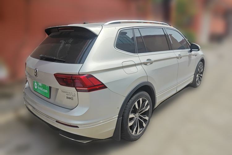 Used Volkswagen Tiguan L 2019 Restyled 330TSI Automatic Two-Wheel Drive R-Line Flagship Version China VI Standard