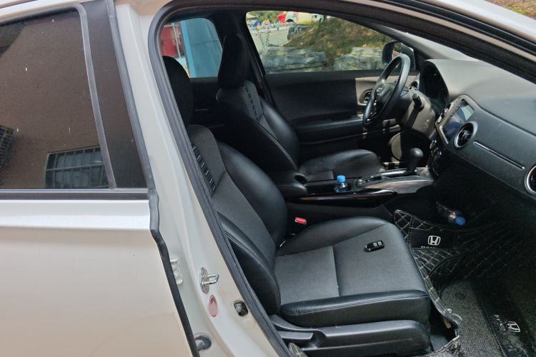 Used Honda XR-V 2021 1.5L CVT Comfort Version Right Front Seat