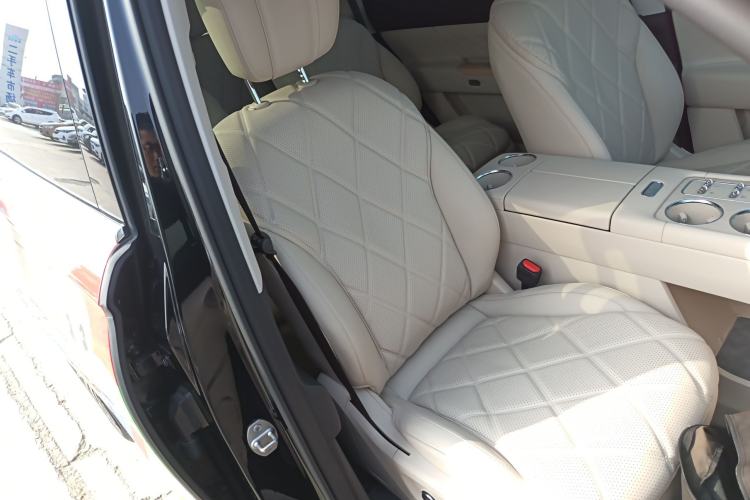 Used Chery T11 2026 Model 220 All-Wheel Drive Dual IMAX Theater Edition
