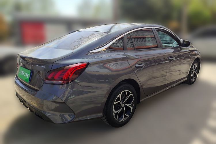 Used MG 5 2022 180 DVVT CVT Youth Luxury Edition