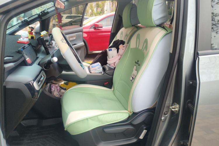 Used AION Y 2023 Younger