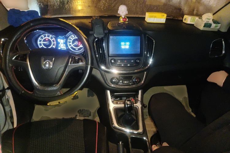 Used Baojun 560 2016 1.8L Manual Luxury Edition