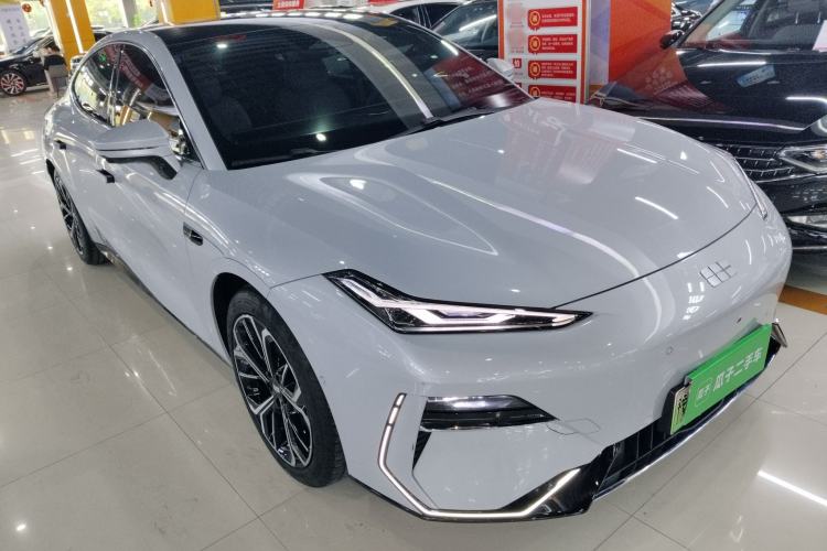 Used Geely Galaxy E8 2025 700 km Long-Range Intelligent Driving Version