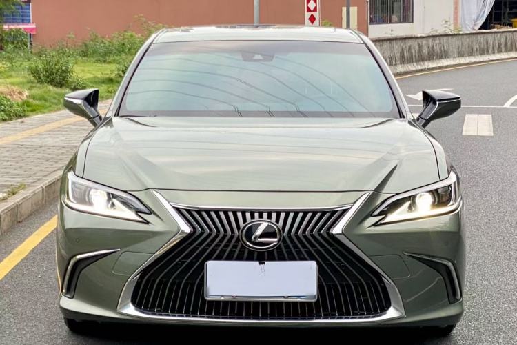 Used Lexus ES 2020 200 Excellence Edition