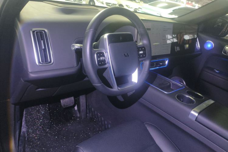 Used Li Auto L7 2023 Pro Model
