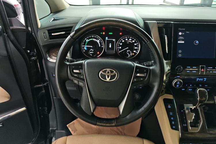 Used Toyota Alphard 2021 Dual-Engine 2.5L Prestige Edition
