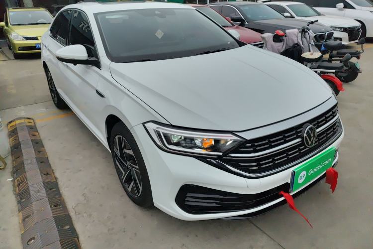 Used Volkswagen Sagitar 2024 300TSI DSG Excellence Edition Exterior 1