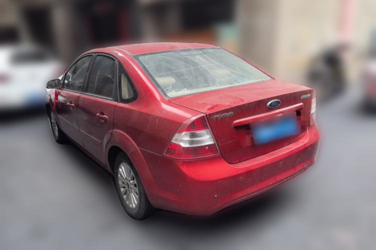 Used Ford Focus 2013 Sedan Classic 1.8L Manual Fashion Edition
