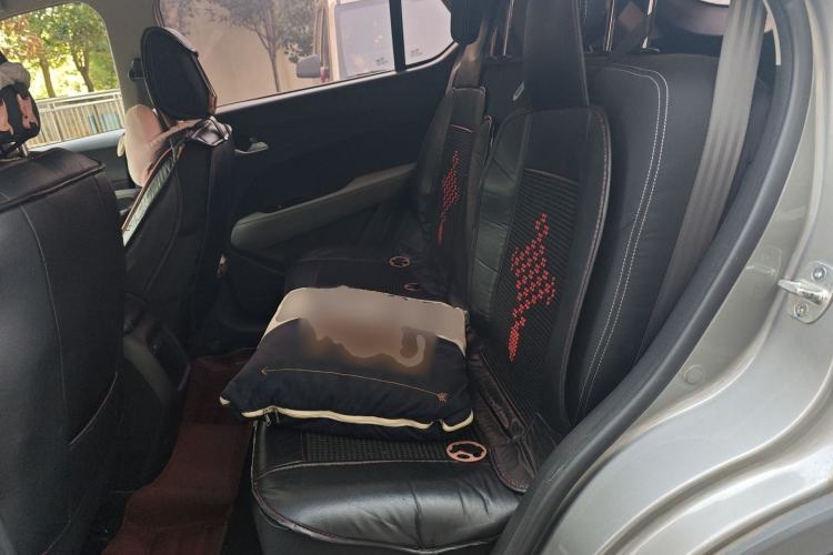 Used Baojun 510 2017 1.5L manual Comfort trim
