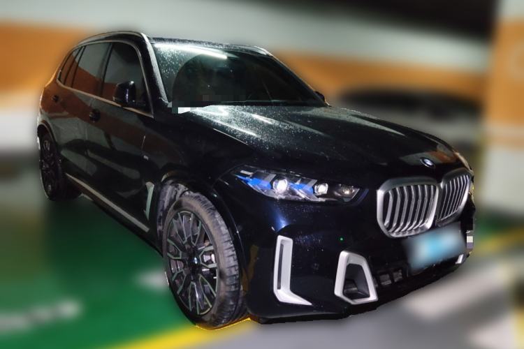 Used BMW X5 2023 xDrive 40Li M Sport Package
