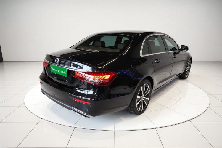 Used Mercedes-Benz E-Class New Energy 2022 Second Facelift E 350 e L Plug-in Hybrid Sedan Rear Right 45 Deg