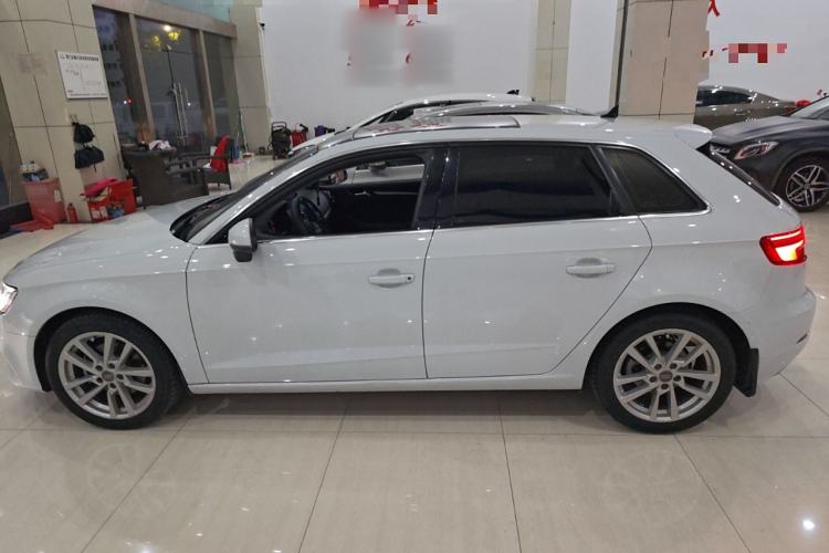 Used Audi A3 2020 Restyled Sportback 35 TFSI Entry-Level China VI Emission Standard