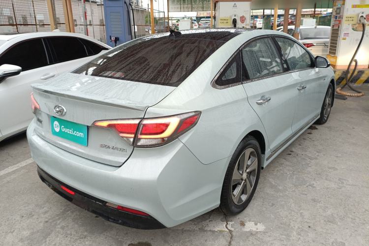 Used Hyundai Sonata 2016 2.0L Hybrid HL Luxury Version
