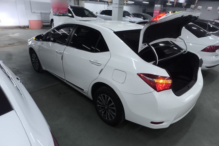 Used Toyota Corolla 2017 Revised Version 1.2T S-CVT GL-i Left Side