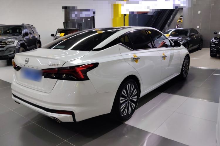 Used Nissan Teana 2022 2.0L XL-TLS Enjoyment Edition
