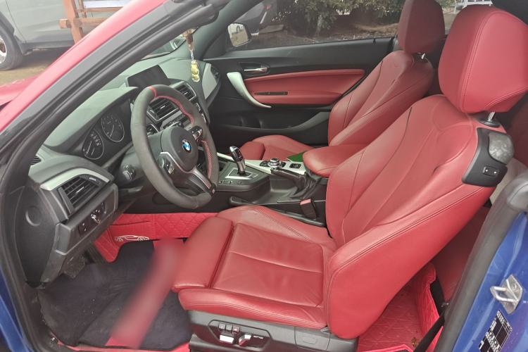 Used BMW 2 Series 2015 220i Convertible Coupe Leading Model
