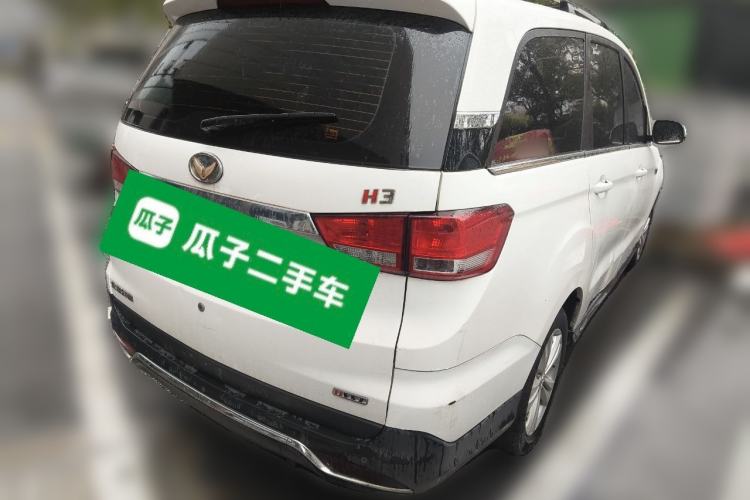 Used HYOSOW H3 2015 1.5L manual luxury version
