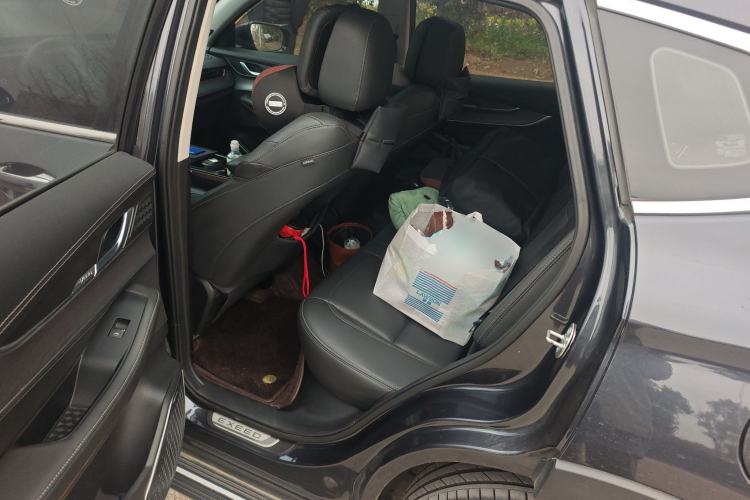 Used EXEED Zhuifeng C-DM 2022 1.5 TCI-DHT 105 km "Chengfeng Qi" Edition Left Rear Seat