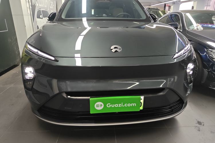 Used Nio ES8 2023 75 kWh Executive Edition Front