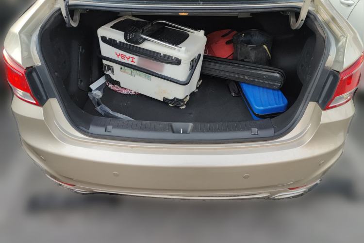 Used Haima Fumei 2014 M5 1.6L Automatic Elite Model Trunk