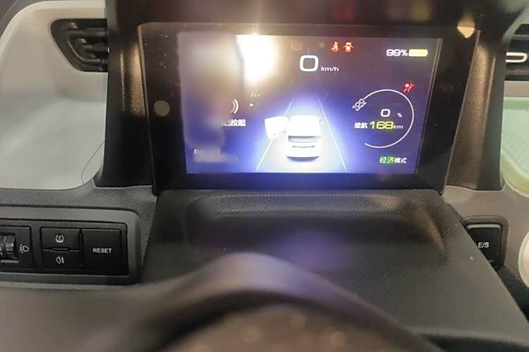 Used Wuling Hongguang MINIEV 2021 Macaron Premium Model – Lithium Iron Phosphate