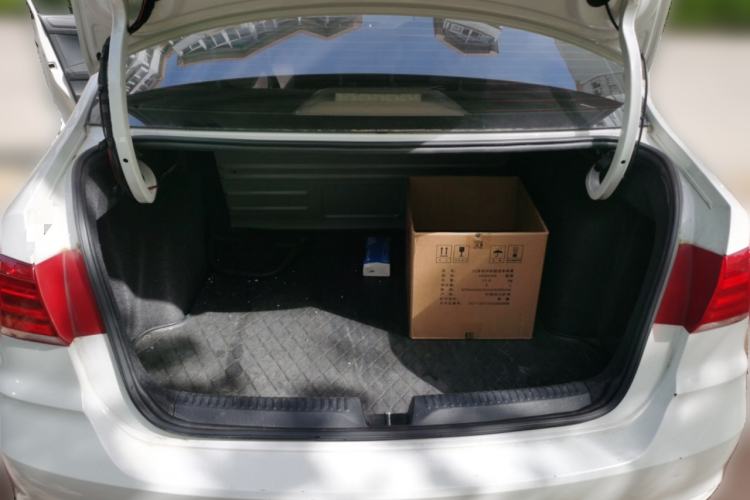 Used Volkswagen Santana 2016 1.6L Manual Fashion Edition