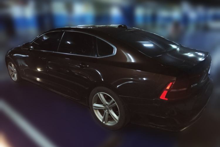 Used Volvo S90 2017 T4 Zhiyuan Edition
