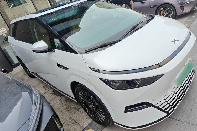 Used XPeng X9 2025 740 Ultra-Long Range Max