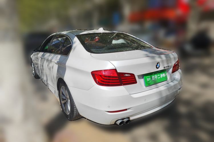 Used BMW 5 Series 2017 520Li Elegant Edition Rear Left 45 Deg