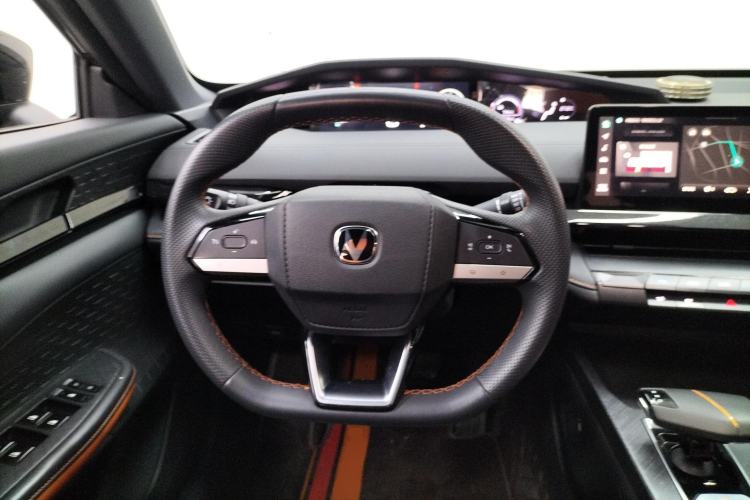 Used CHANGAN UNI-V iDD 2023 Zhidian iDD 1.5T 113km Smart & Fun Version (Rapid Edition)