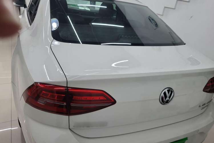 Used Volkswagen Lamando 2019 230TSI DSG Fashion Edition China VI
