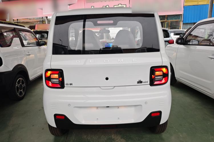 Used Geely Galaxy Panda 2024 Panda Mini 200km Endurance Bear