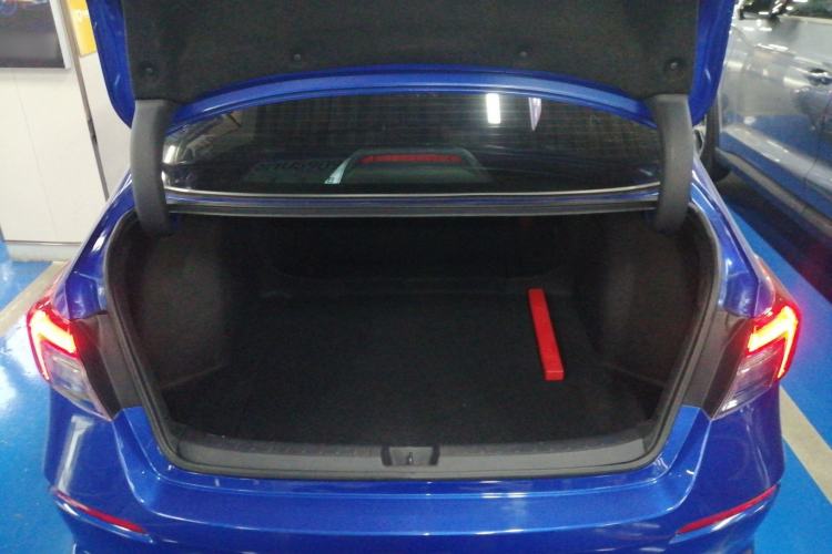 Used Honda Civic 2022 240TURBO CVT Dynamic Edition Trunk